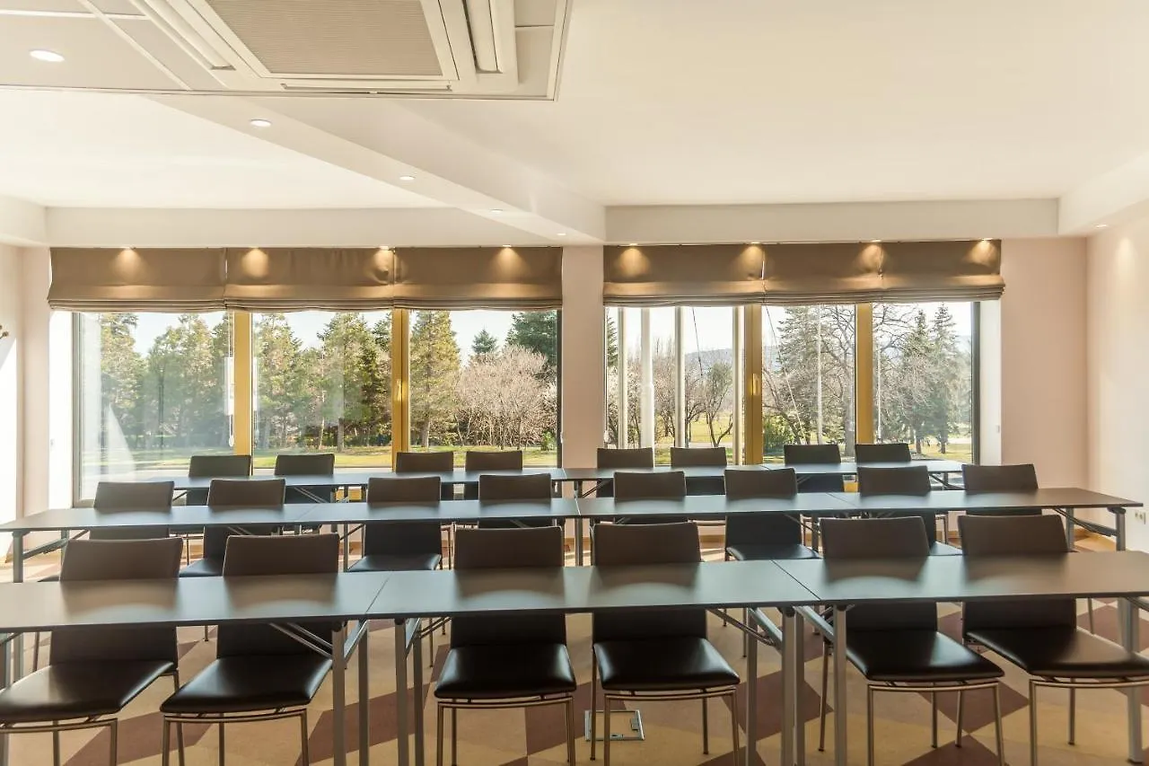 Amiral Hotel Βάρνα 4*,